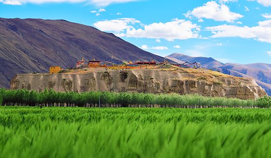 Mausoleen und Gräber in Tibet