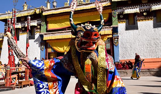 Monlam Festival (Neujahrsfest, Losar) in Repkong (Tongren)