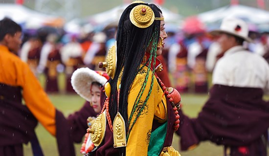 Erleben des Litang Perderennenfestes 2021