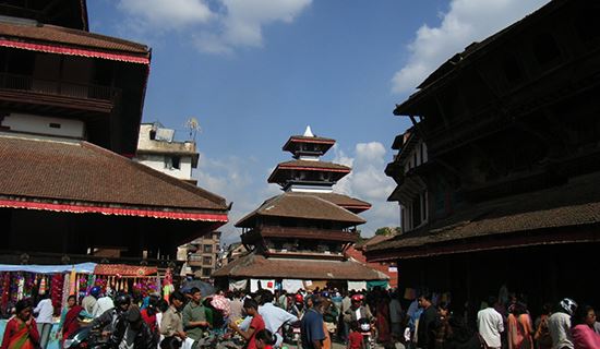 Überlandreise von Kathmandu via Lhasa und Xian nach Beijing